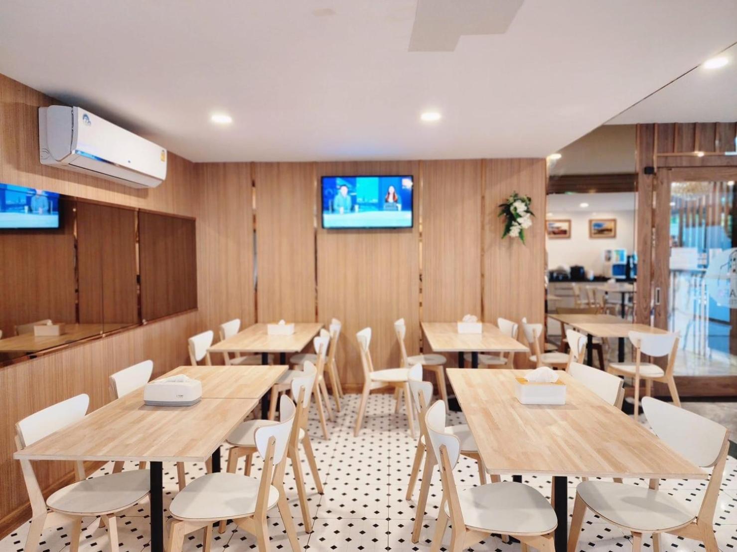 Nakara Hotel, Убонратчатхани Экстерьер фото